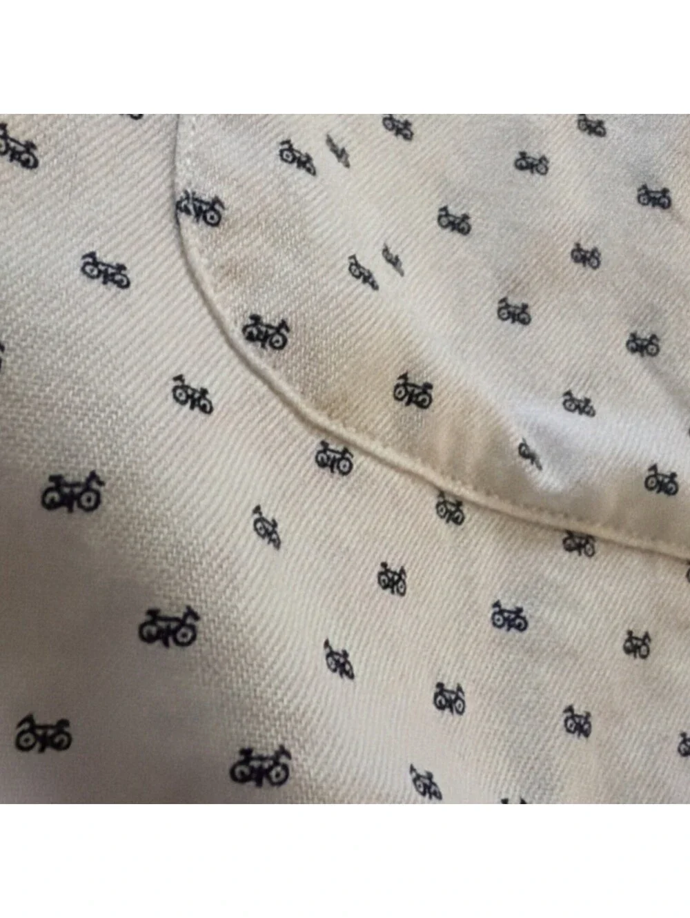 Banana Republic Shirt L White Short Sleeve Bicycle pattern Button Up Cotton